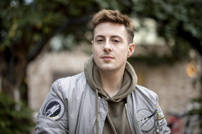 <strong>British student gets stuck in Pakistan after he runs out of money</strong>