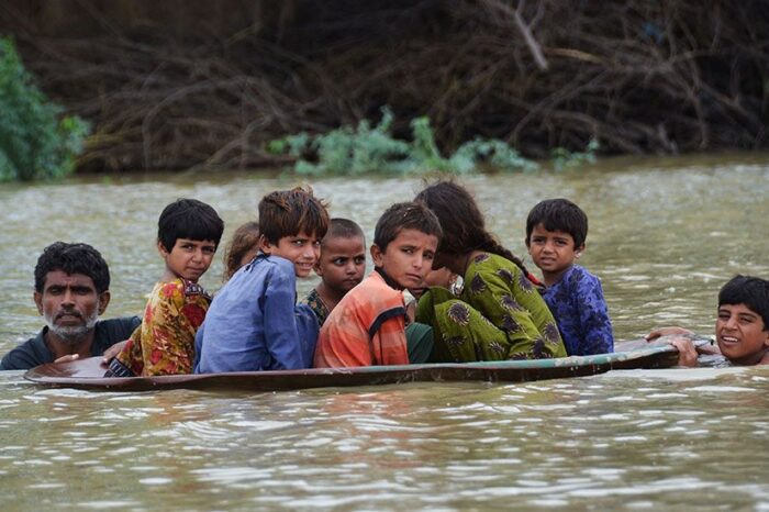 Dengue cases skyrocket as Pakistan grapples with devastating floods