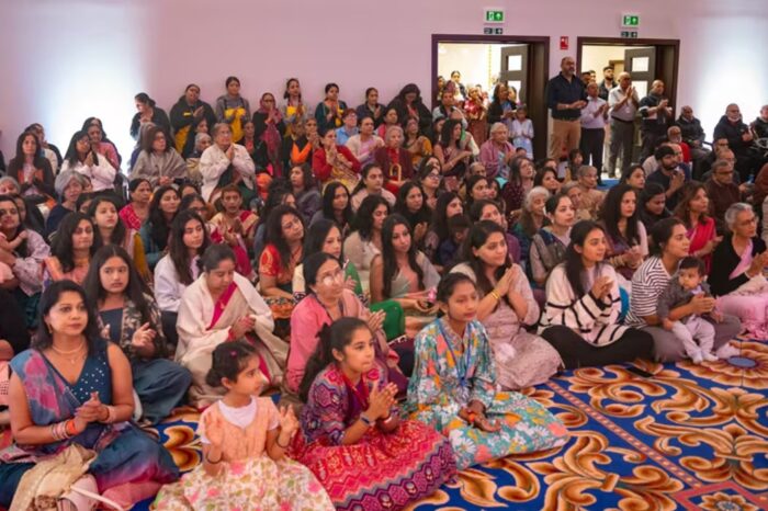 Thousands mark Diwali and Hindu New Year at Birmingham temple