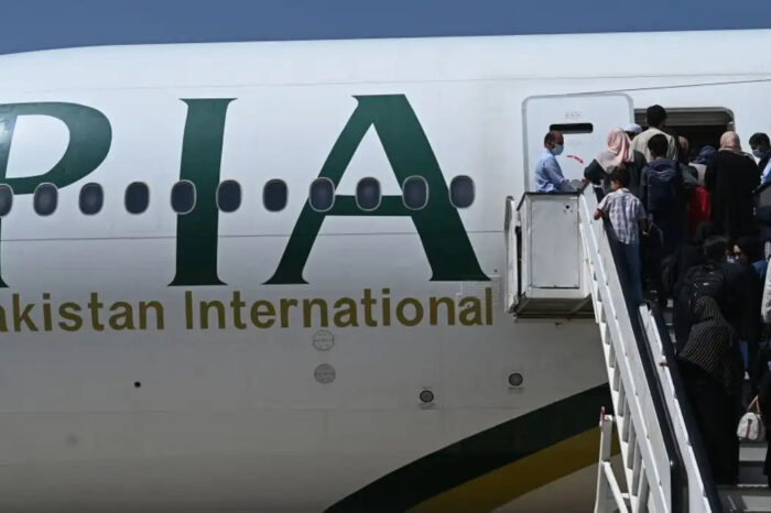 Pakistani airline resumes flights to the UK
