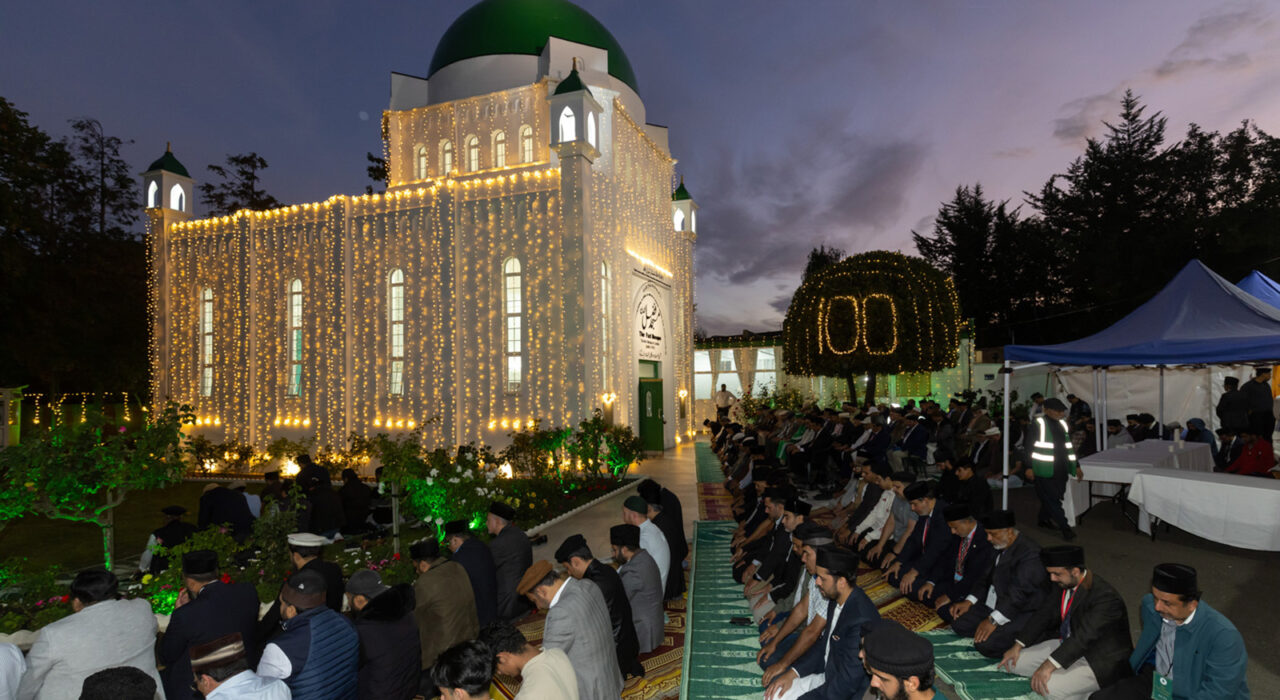01-fazl-mosque