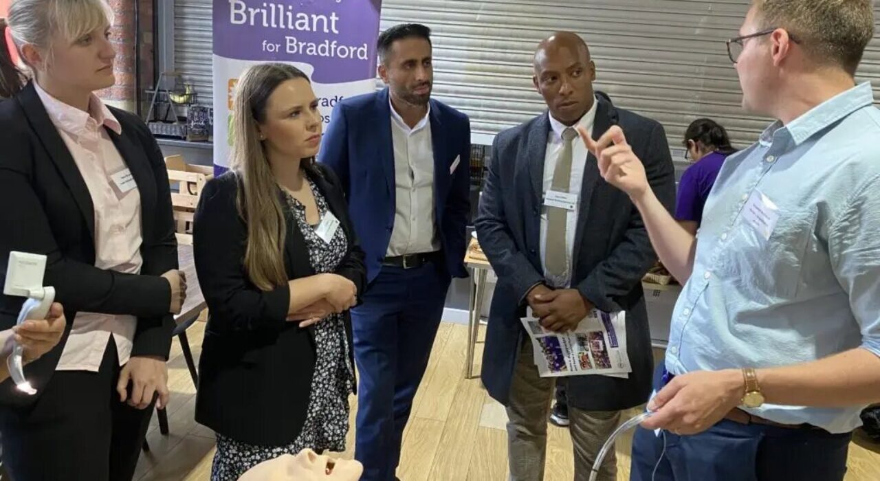 1 A Business and community leaders network for a greater cause