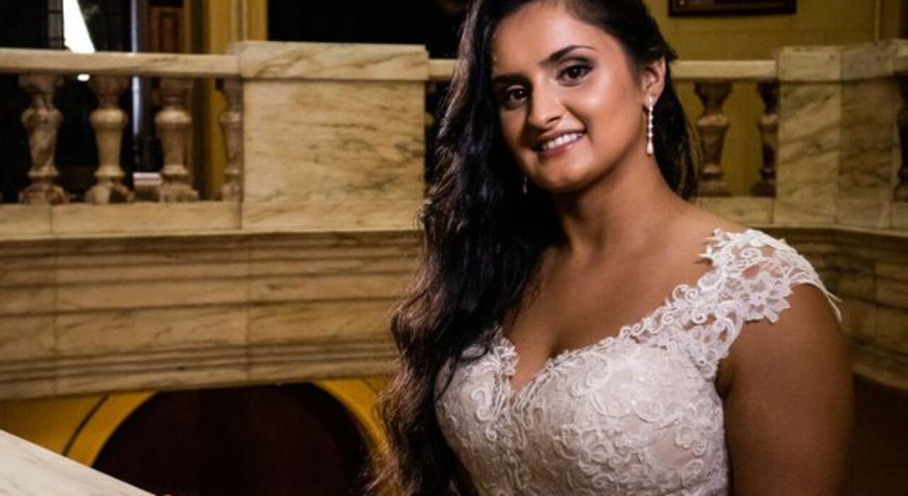 1 A First Indian origin woman selected as debutante