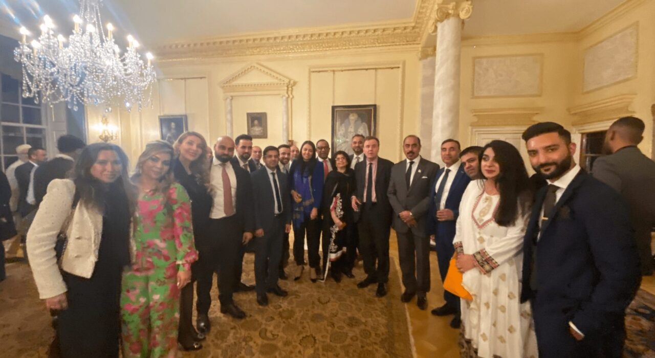 1 A Historic Iftar dinners held for the first time at 10 Downing Street and Lancaster House-min