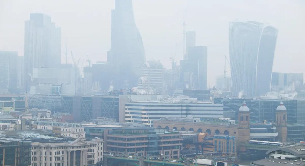 1 A London’s ethnic minority communities worst affected by bad air quality, new report reveals