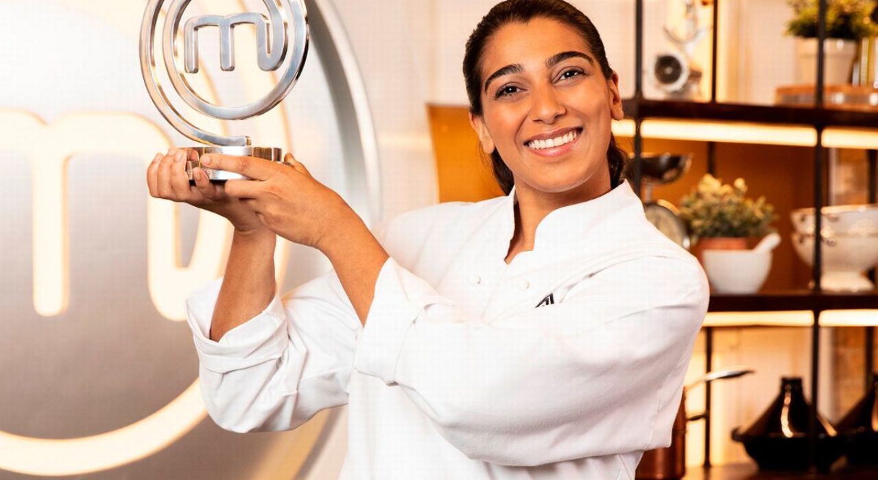 1 A Nikita Pathakji crowned the winner of MasterChef The Professionals 2022