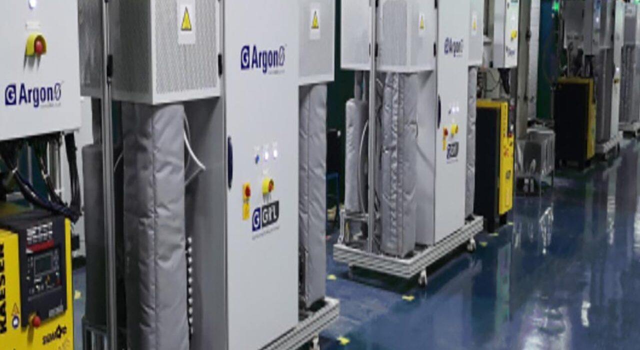 1 A UK Export Finance helps Surrey cleantech firm supply to 2.0 GW solar facility in India