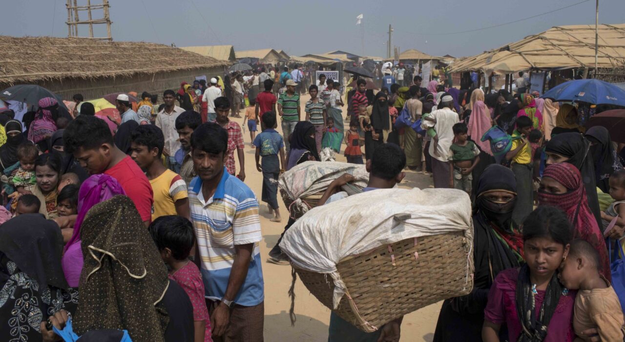 1 A UK provides additional support for Rohingya and host communities in Bangladesh