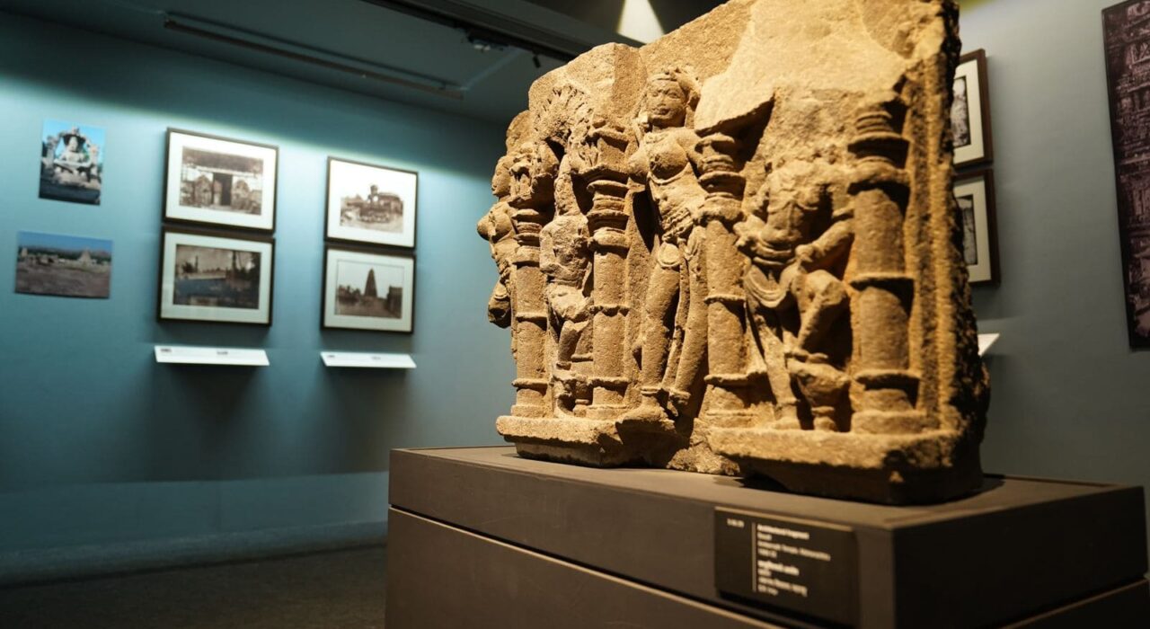 1 A ‘Early Photography and Archaeology in Western India’ exhibition in Mumbai extended by popular demand