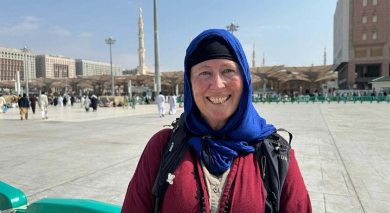 1A. Alice Morrison