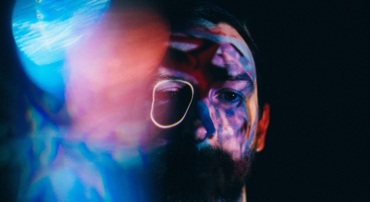 Image by Alex Kozobolis