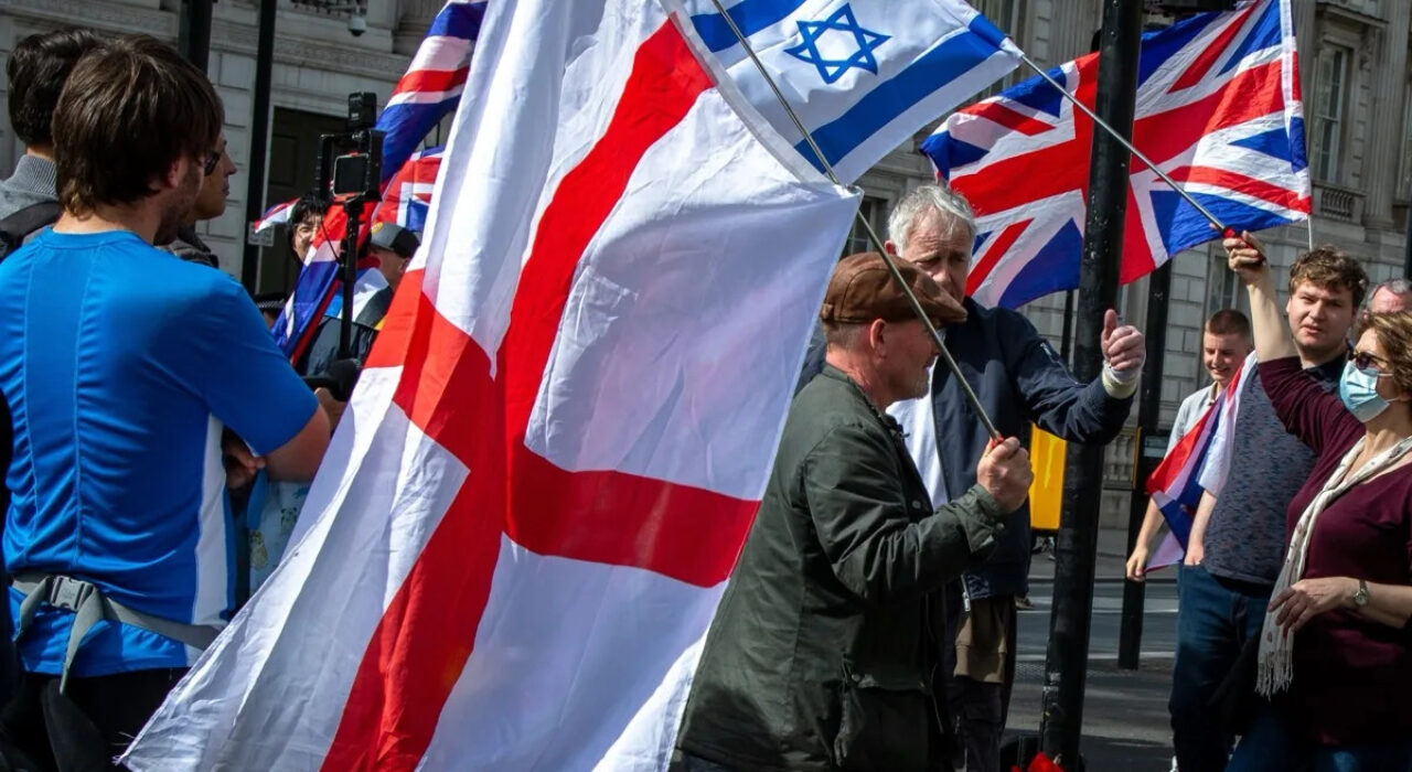 1A. st_georges_flag