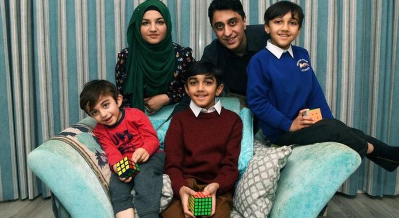2 A Leeds schoolboy has an IQ higher than geniuses Albert Einstein and Stephen Hawking