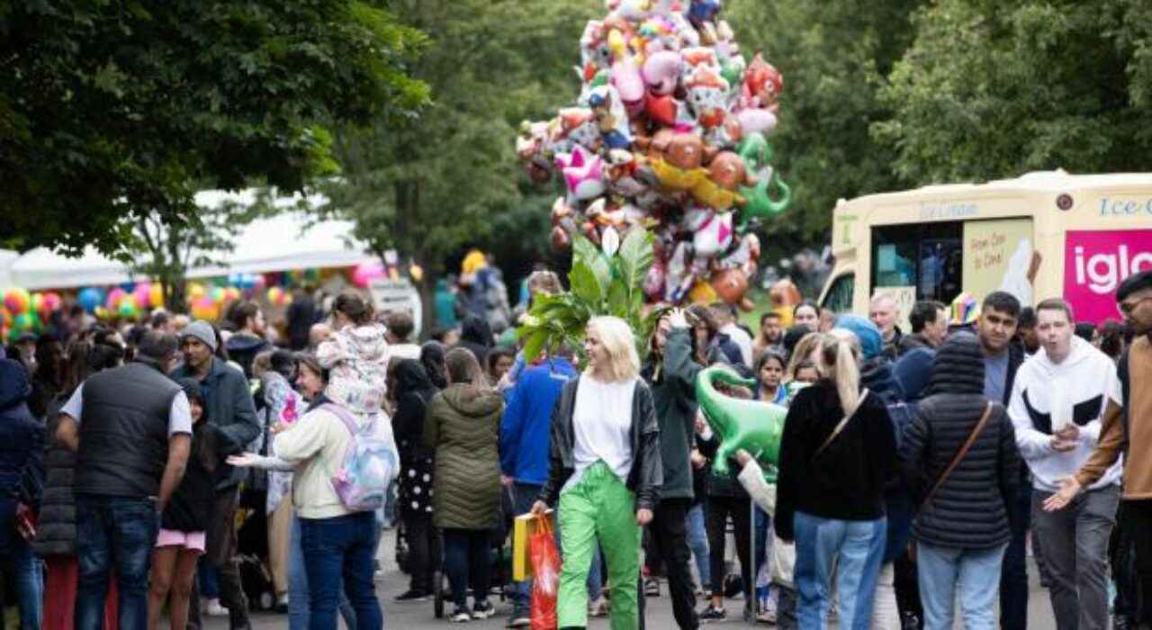 2 A People thoroughly enjoy annual multi-cultural event - Glasgow Mela 2022