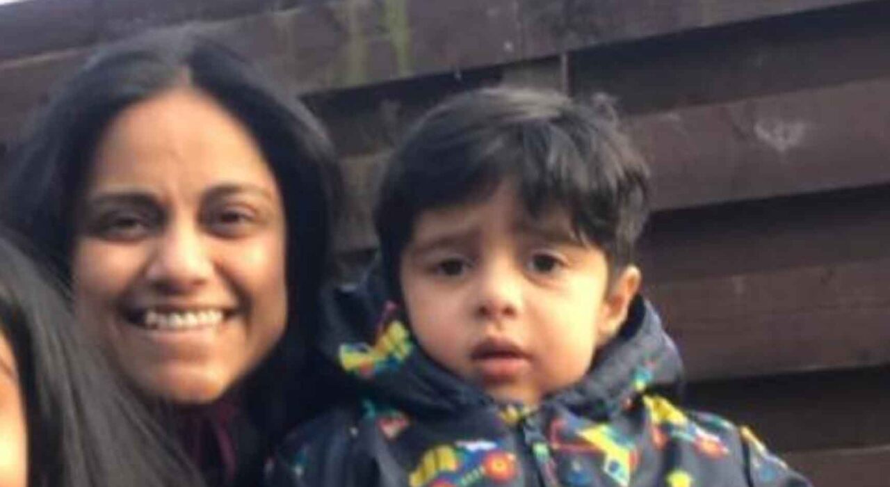 2 A Scottish mum and son die after fire erupts in Mumbai flat