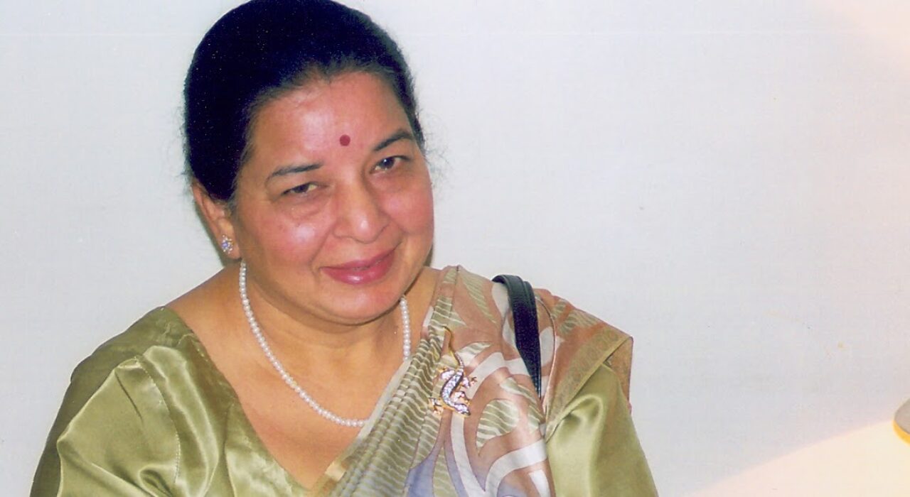 2 A UK based Hindi writers, teachers, journalists and organizations recognised for their contributions
