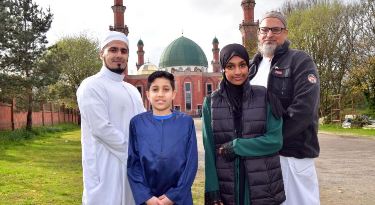 2A. Mohammed Shauaib, Mohammed Ali, Fathima Sajid, and Asif Iqbal