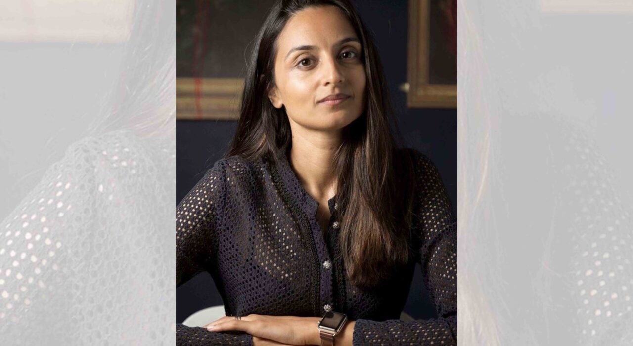 3 A British Asian businesswoman recognised with the prestigious CIPR Honorary Fellowship