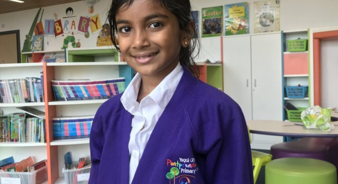 3 A Cardiff girl recites capitals and currencies of 195 countries in record time