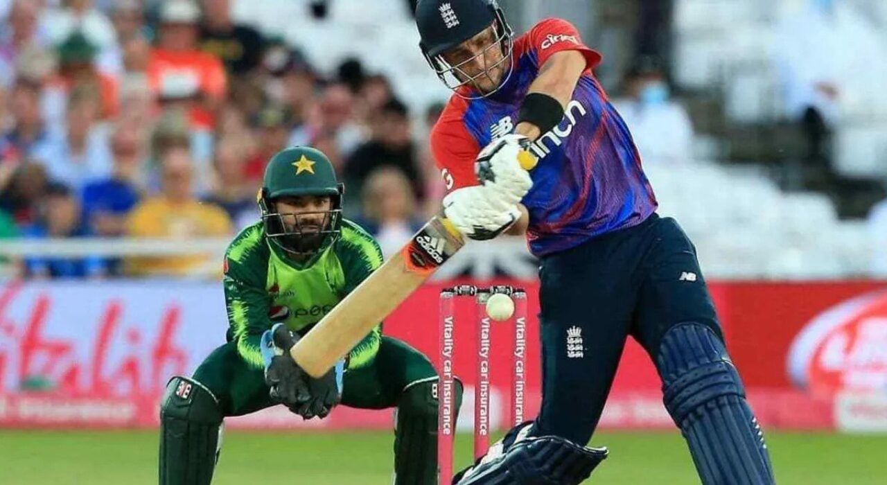 3 A England Cricket Team to tour Pakistan after 17 years