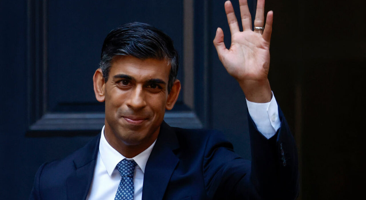 3 A Indians congratulate Rishi Sunak on becoming the prime minister of the UK