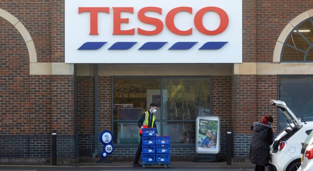 3 A Woman finds makeup products for only darker skin colours locked in a security box sparking racism debate